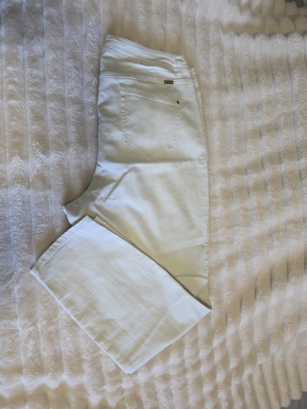 INC International Concepts White Skinny Jeans
